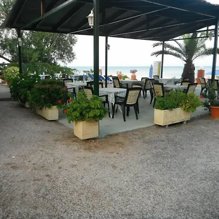 Francisco 2* Agios Andreas (Messenia)