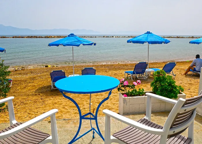 Francisco 2* Ájosz Andréasz